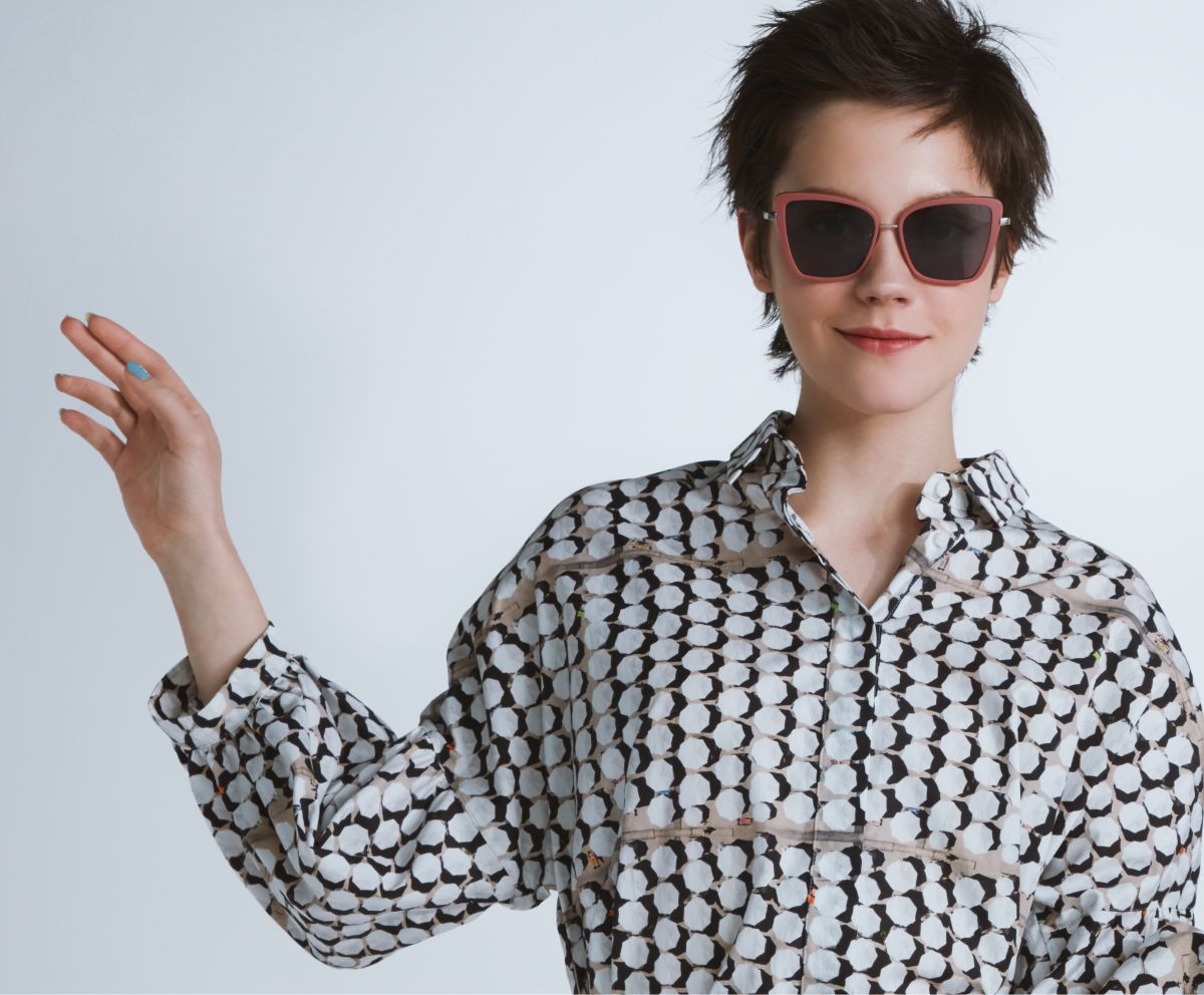 AKRIS PUNTO ( アクリスプント )