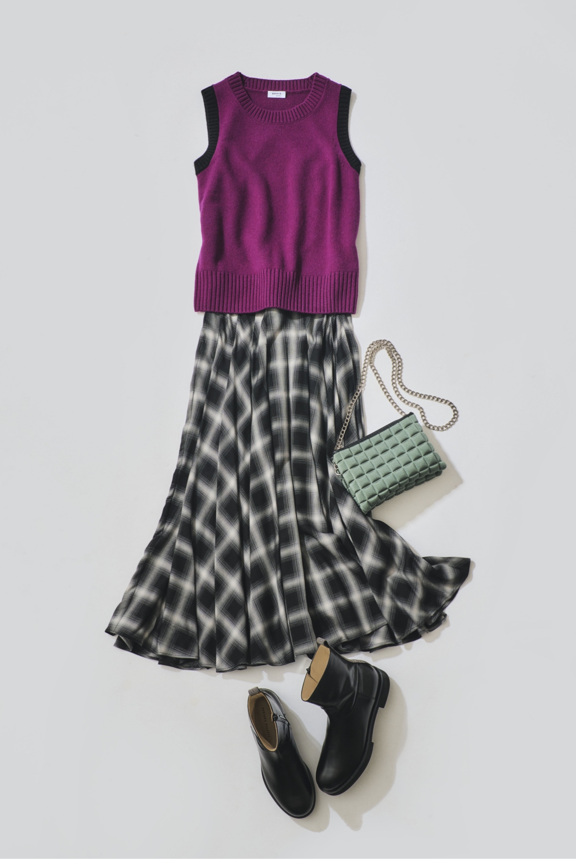 AKRIS PUNTO ( アクリスプント )