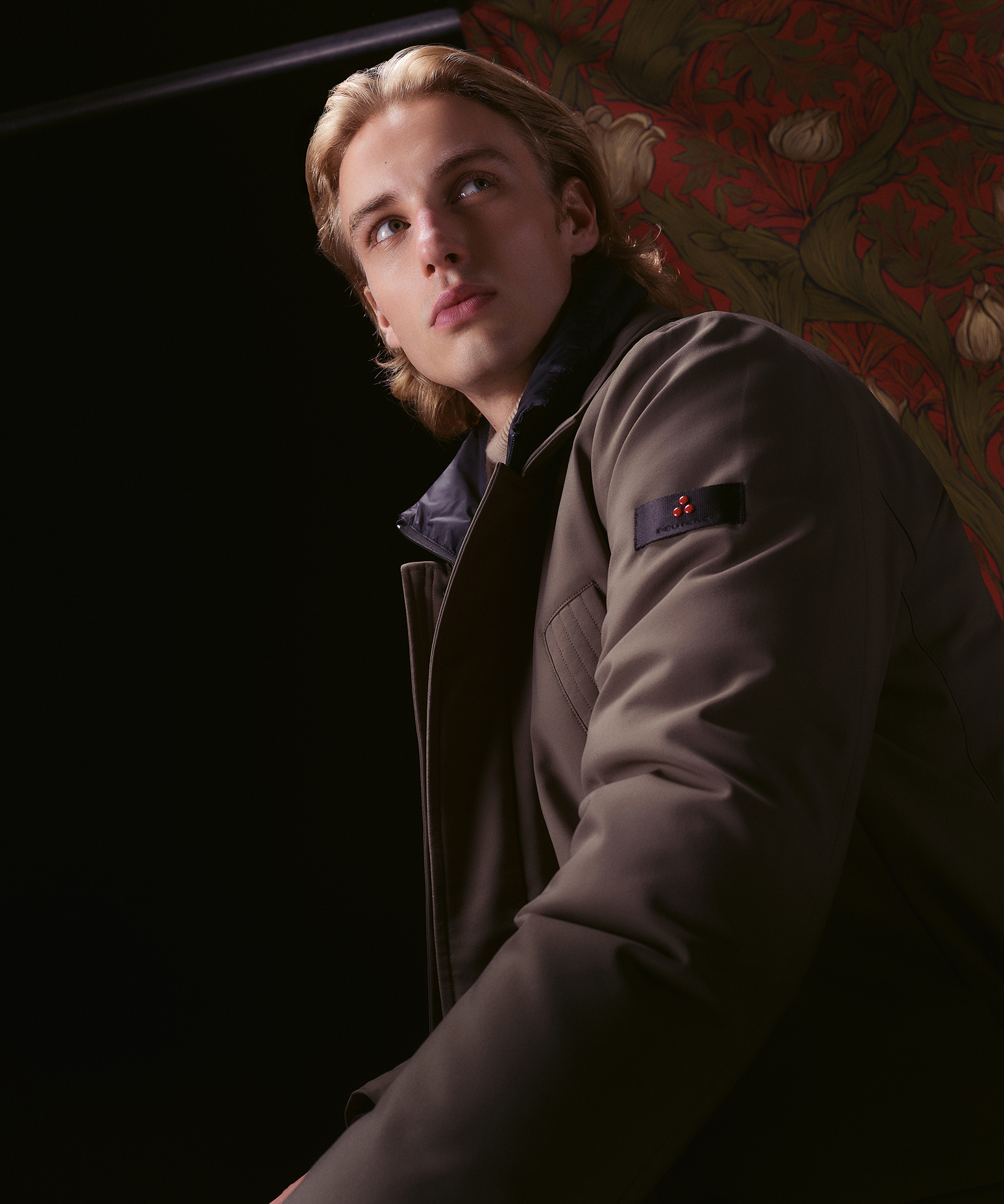 美品✨ ピューテリー　ダウン 切替　Pコート ツイード　ファー 2way 美品✨ ピューテリー ダウン 切替 Pコート ツイード ファー 2way