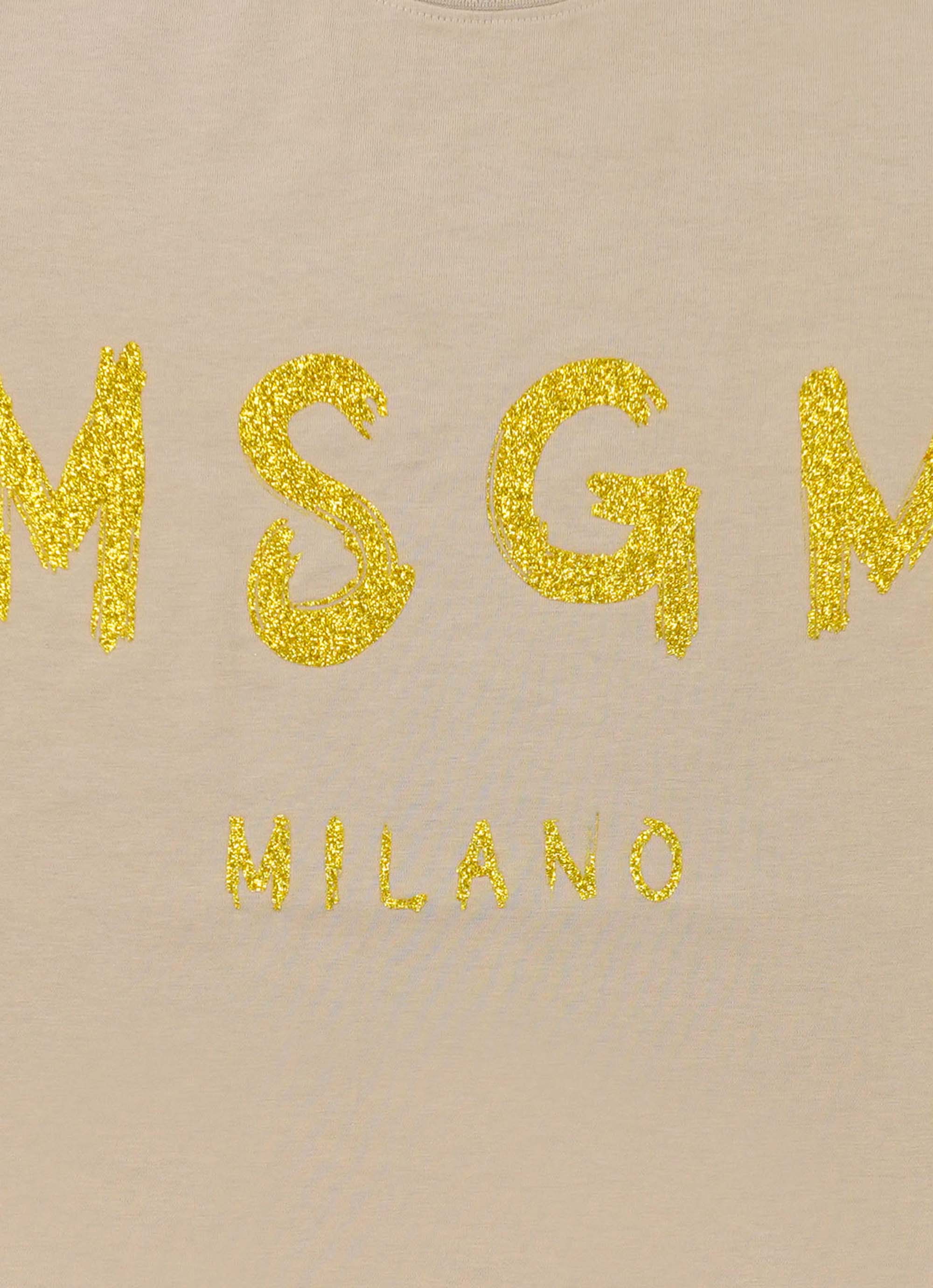 【NEW】MSGM ブラッシュロゴTシャツ【Japan Exclusive/GLITTER PRINT】 詳細画像 ベージュ×グリッターゴールド 3