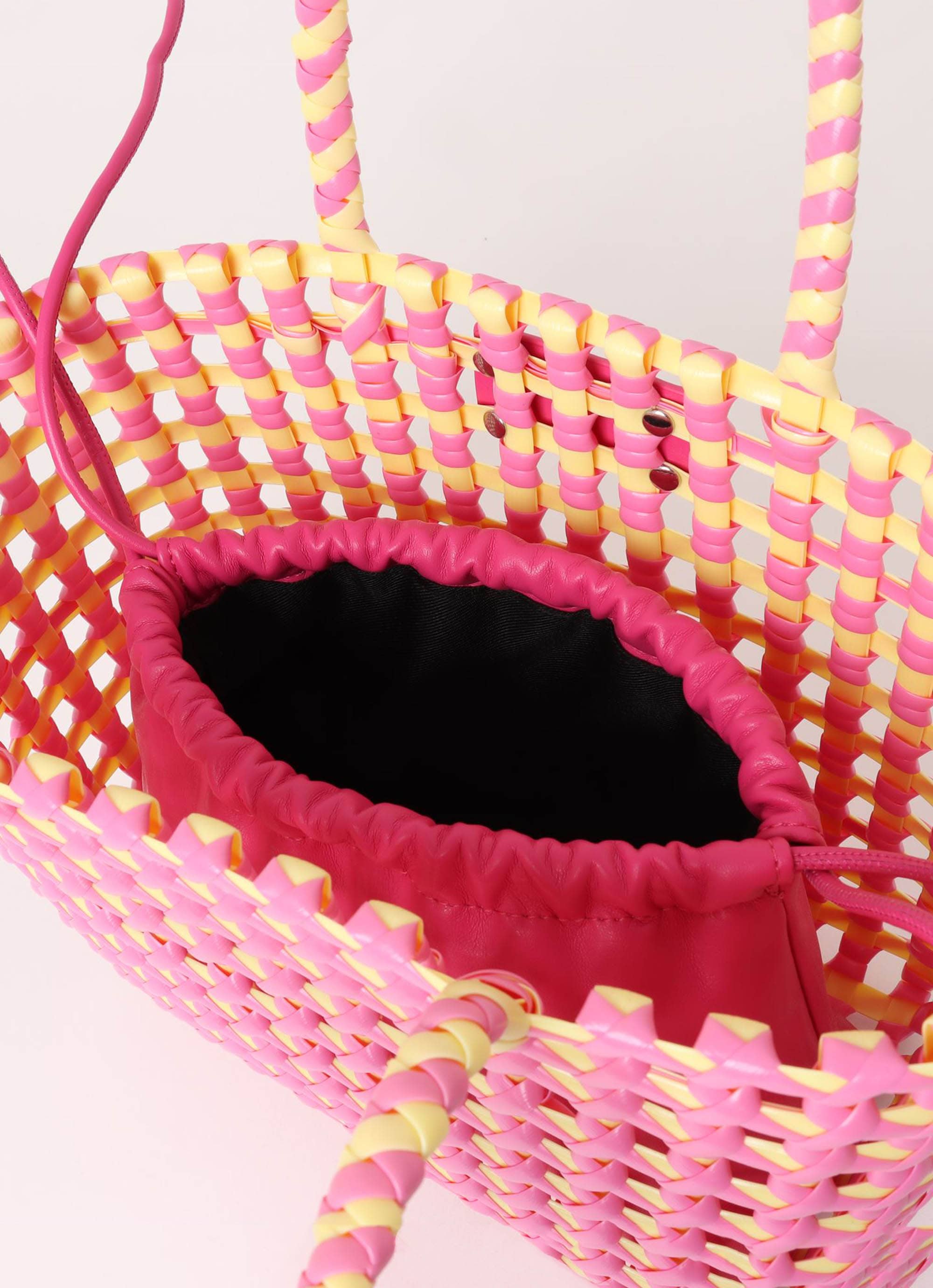 【NEW】ツートンカラープラスティック バスケットバッグ（ミニバッグ付き） 詳細画像 ピンク 5