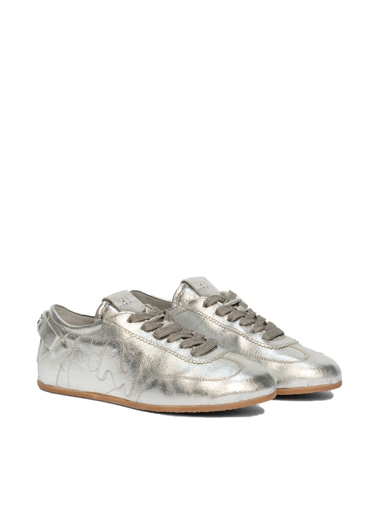 Metallic Silver Super Flat スニーカー 