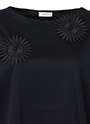 立体フラワーモチーフ Tシャツ 詳細画像 ブラック 4