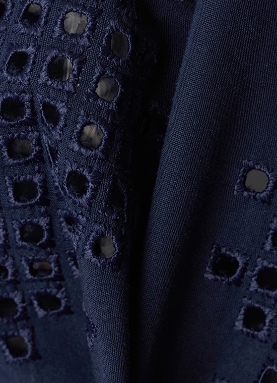 ドットアイレット コットンブラウス 詳細画像 ダークブルー 7