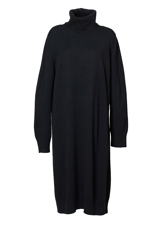 タートルネックニットドレス