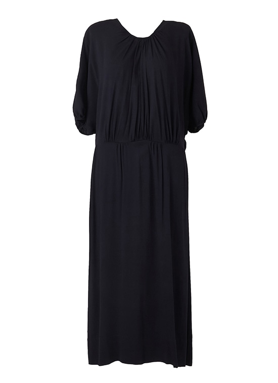 ドレープワンピース