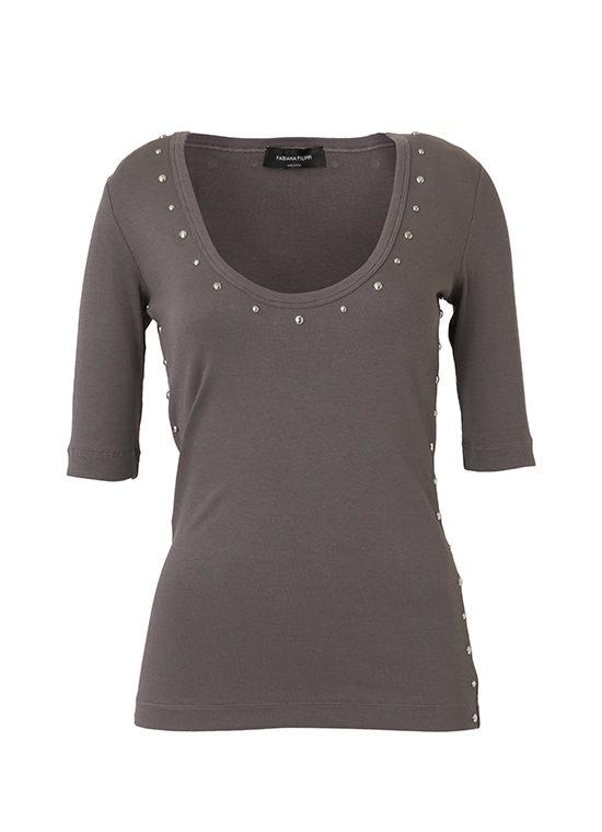 コットンオーバルネックスタッズカットソー