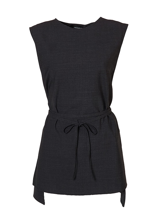 ノースリーブトップス